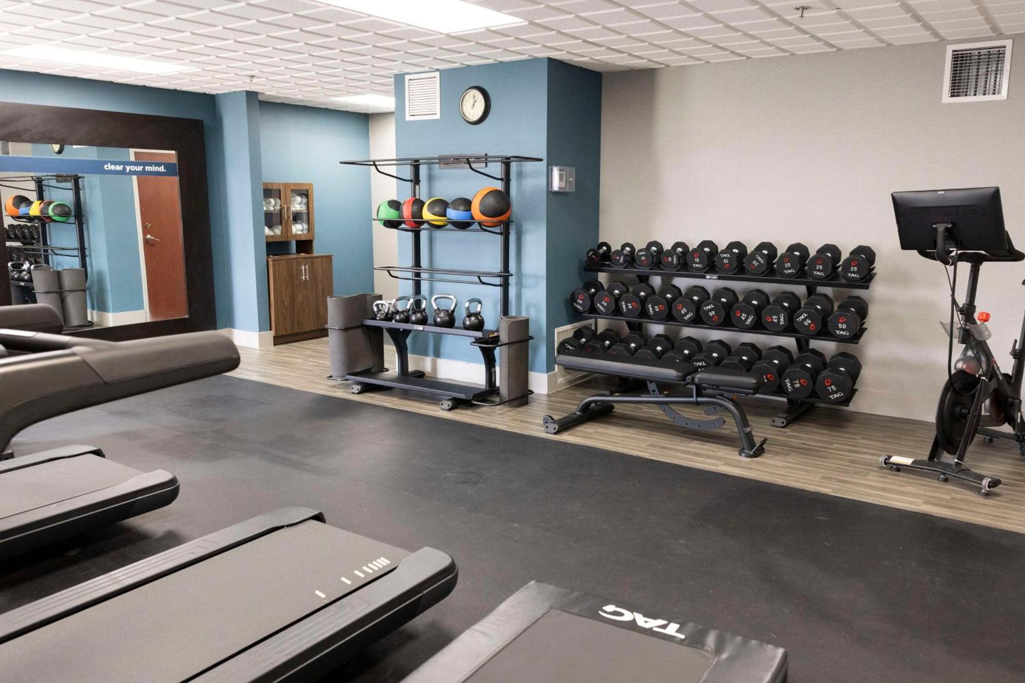 Hampton Inn Kent/Akron Area Экстерьер фото