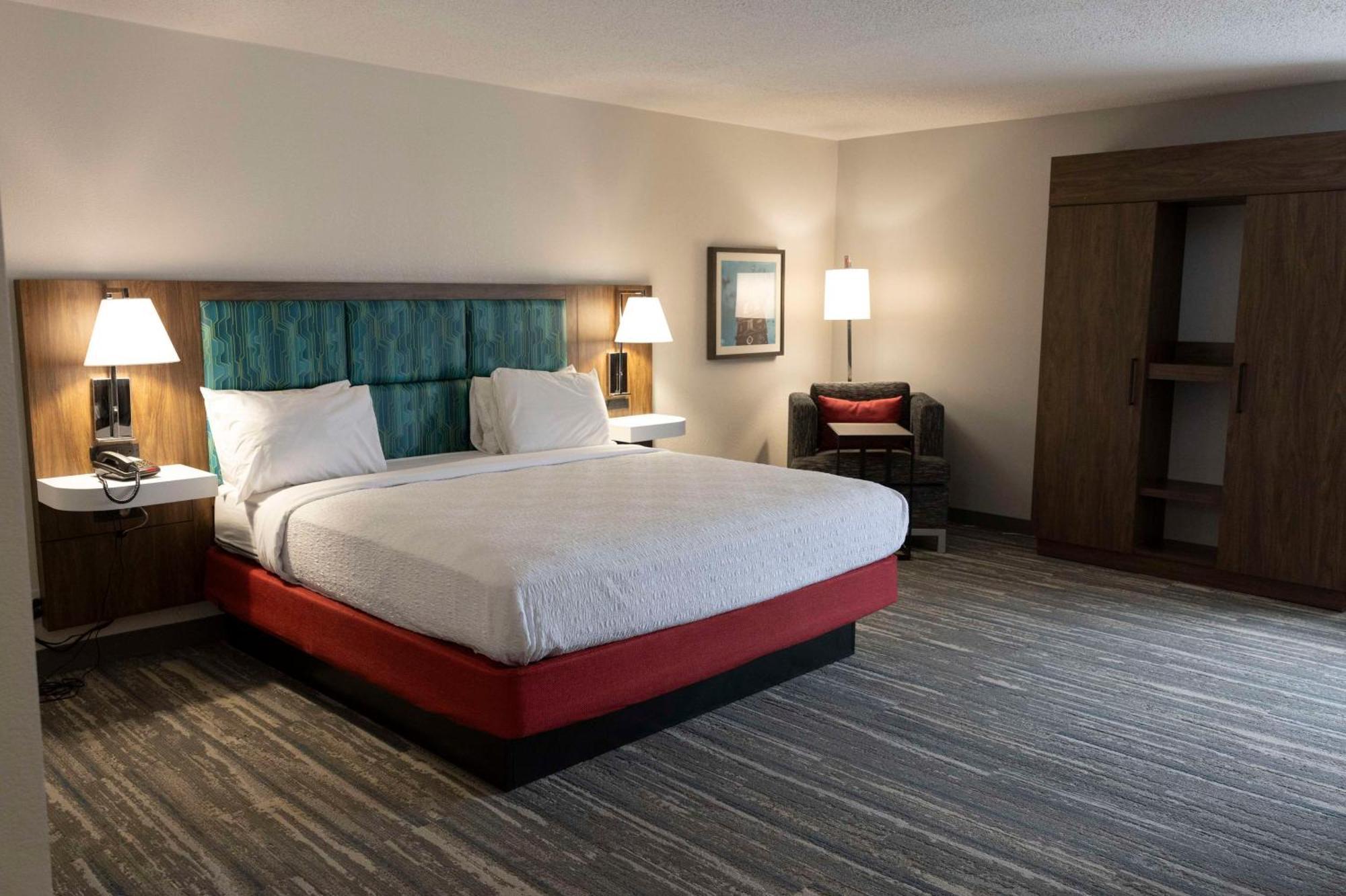 Hampton Inn Kent/Akron Area Экстерьер фото