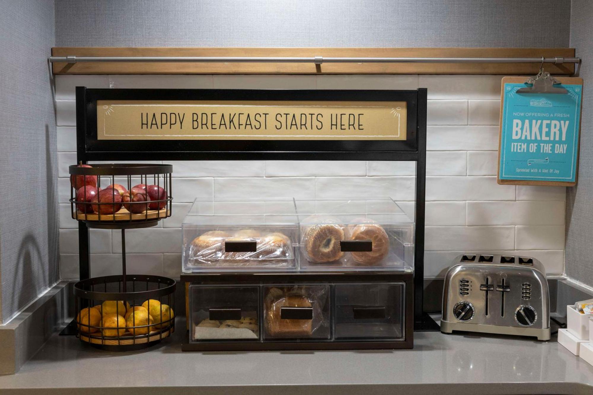 Hampton Inn Kent/Akron Area Экстерьер фото