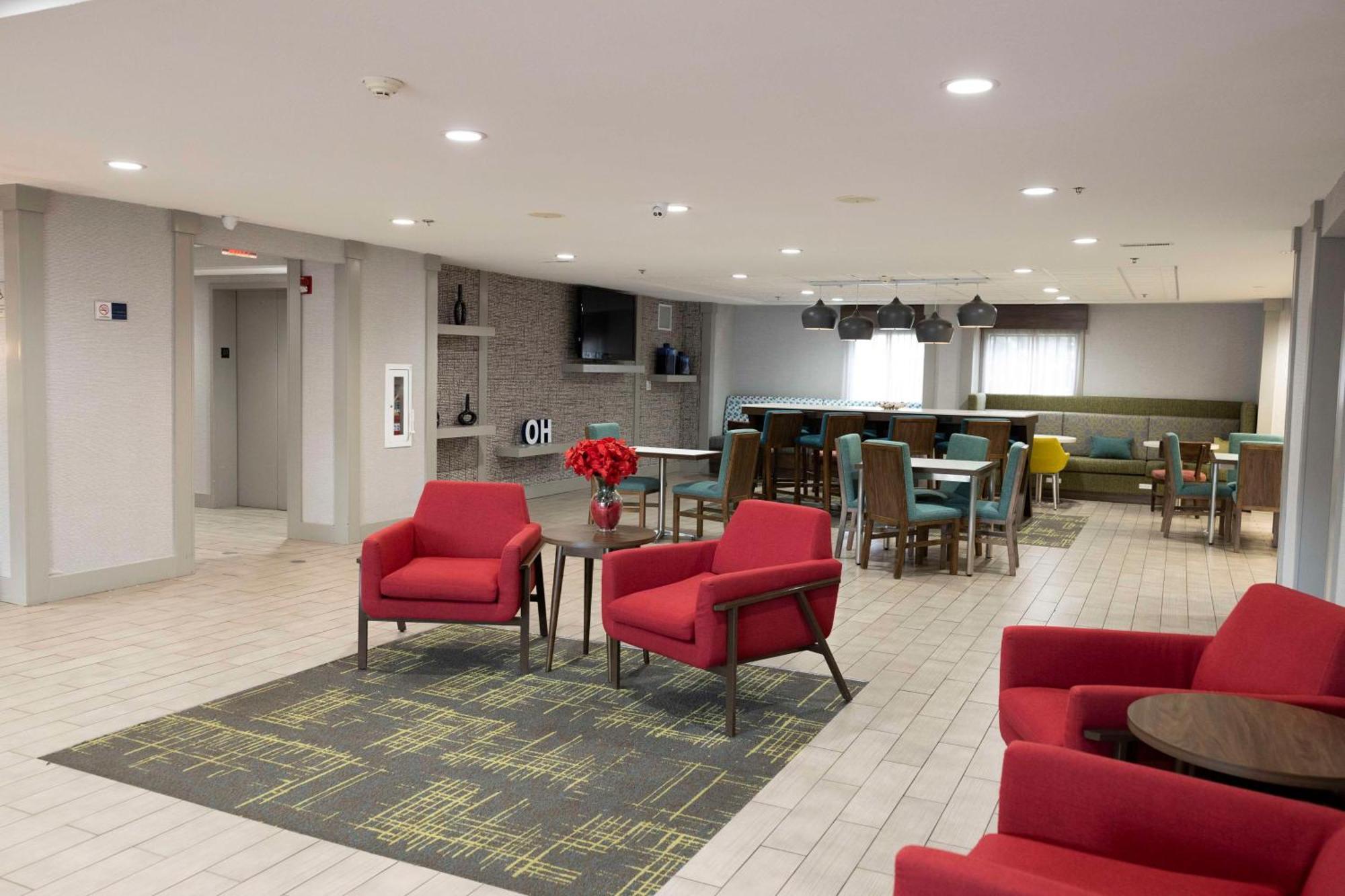Hampton Inn Kent/Akron Area Экстерьер фото