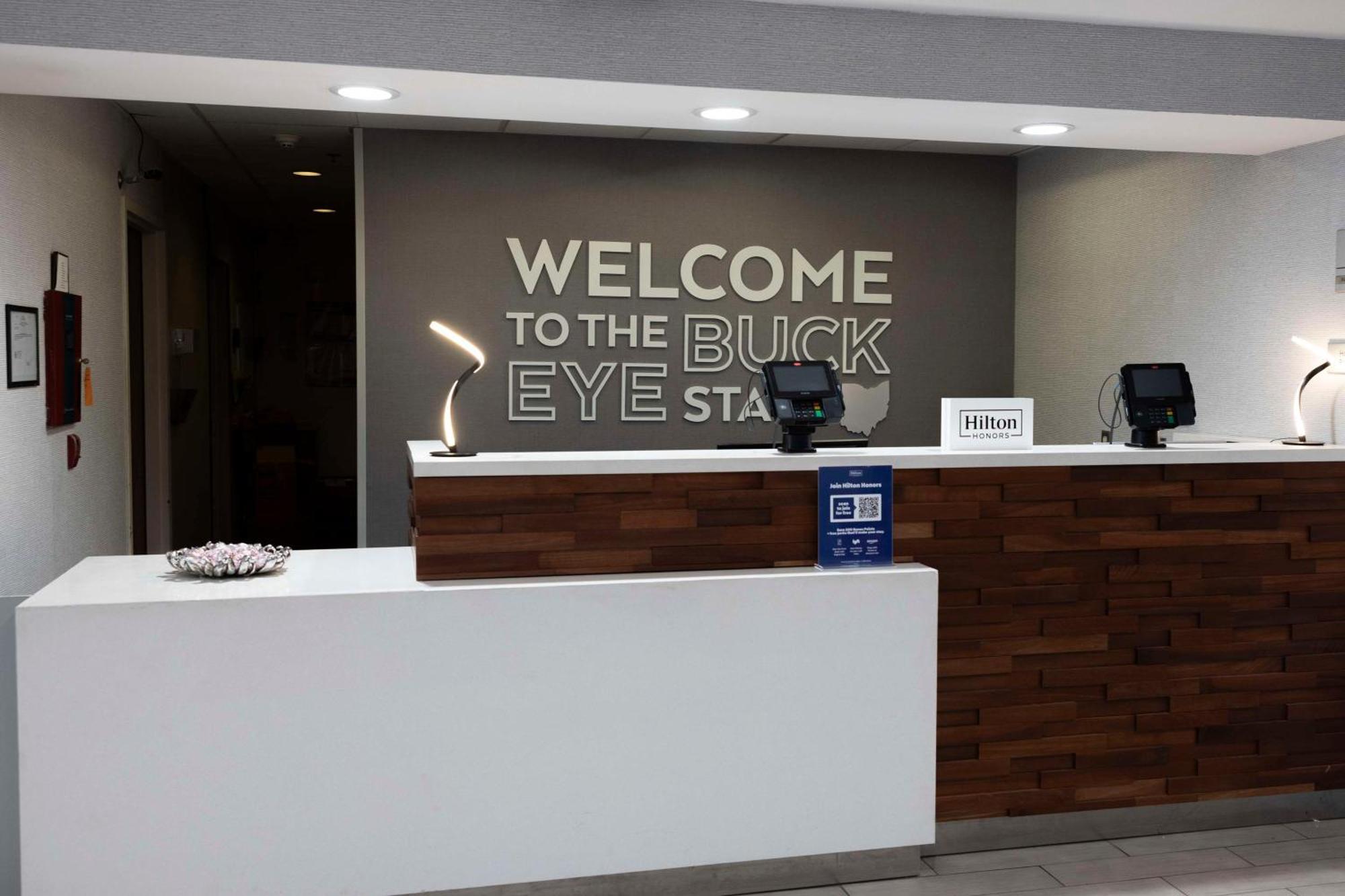 Hampton Inn Kent/Akron Area Экстерьер фото